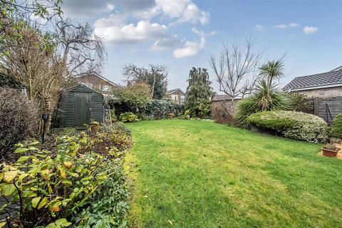 4 bedroom detached house for sale, Irthing Close, Bedford