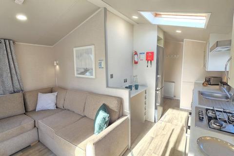 2 bedroom park home for sale, Marlie Holiday Park