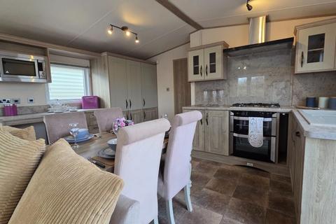 2 bedroom park home for sale, Marlie Holiday Park