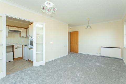 1 bedroom retirement property for sale, Kings Road, Herne Bay, Kent, CT6