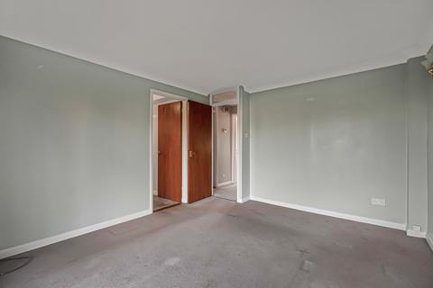 undefined, Hitchin SG4
