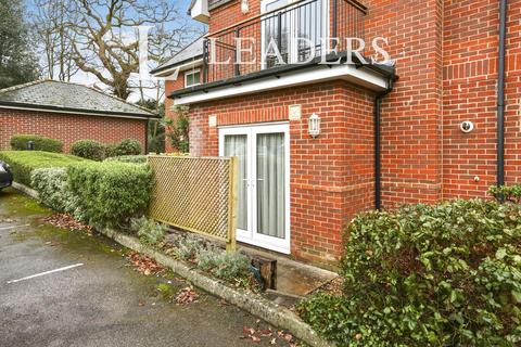 2 bedroom flat to rent, Southwinds Court, 6 Crableck Lane, SO31