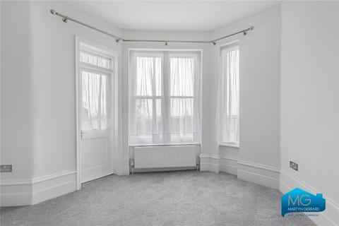 4 bedroom apartment to rent, Muswell Hill Broadway, London, N10