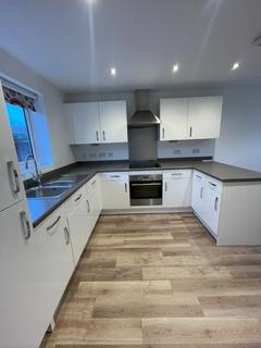 3 bedroom detached house to rent, De La Warr Drive, Banbury, OX16 1BF