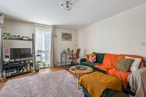 1 bedroom flat for sale, Watson Road, Stevenage SG1