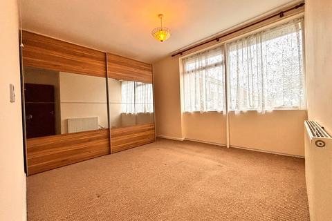 2 bedroom semi-detached bungalow for sale, Clover Hill, Orchard Hills, Walsall, WS5