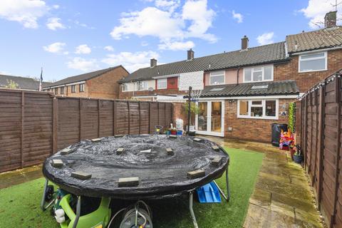 2 bedroom terraced house for sale, Carters Mead, Essex CM17