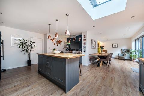 4 bedroom semi-detached house for sale, Hazelbank Close, Liphook, Hampshire, GU30