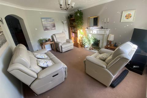 3 bedroom detached house for sale, Horsley Gardens, Holywell, Whitley Bay