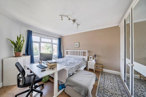 3 bedroom flat for sale, Ashbourne Avenue, Temple Fortune, London, NW11