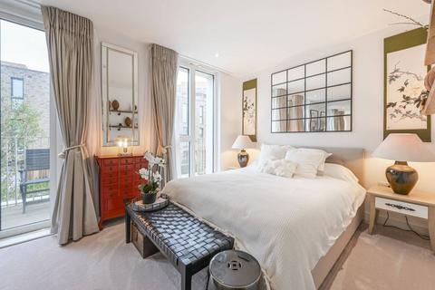 3 bedroom end of terrace house for sale, Starboard Way, Royal Docks, London, E16