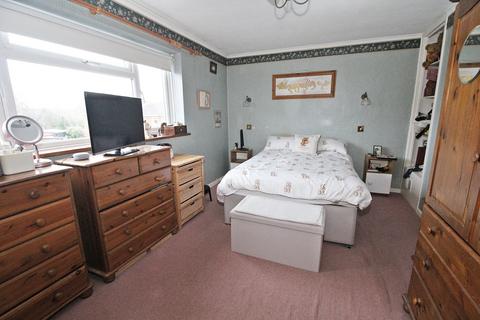 3 bedroom semi-detached house for sale, Falcon Crescent, Flitwick