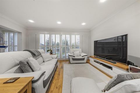 3 bedroom semi-detached house for sale, Radlett Road, Frogmore, St. Albans
