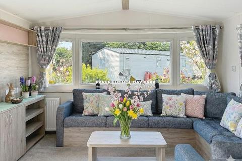 2 bedroom park home for sale, Pakefield Holiday Park