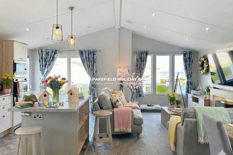 2 bedroom park home for sale, Pakefield Holiday Park