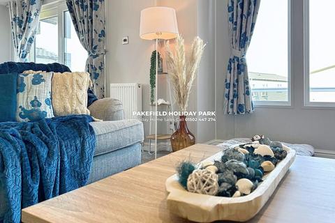 2 bedroom park home for sale, Pakefield Holiday Park