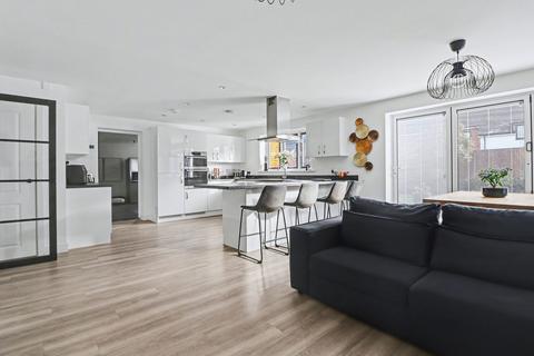 5 bedroom detached house for sale, Vantage Copse, Southampton SO31