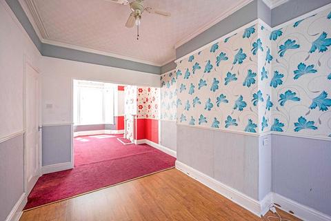 3 bedroom terraced house to rent, Albany Road, South Yorkshire DN4