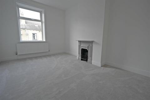 2 bedroom terraced house for sale, Catherine Street, Elland