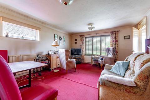 2 bedroom detached bungalow for sale, Catchpole Close, Kessingland