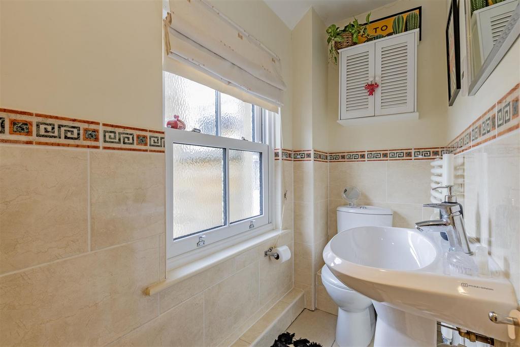 En Suite-1.jpg