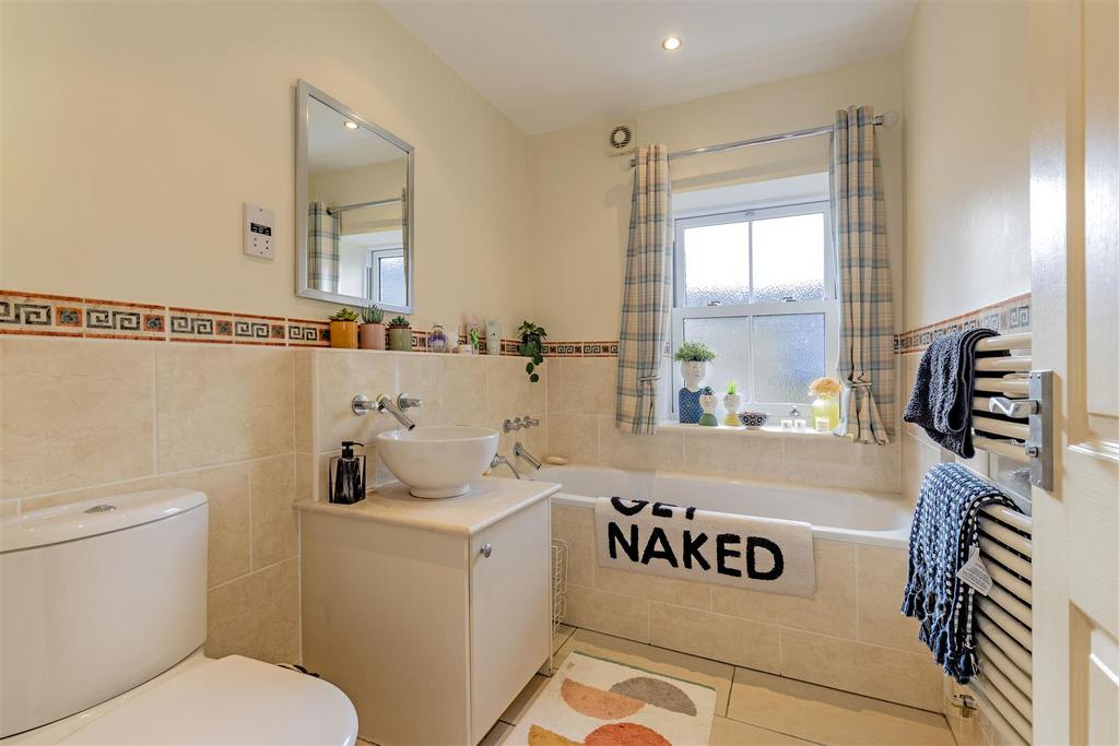 Bathroom-1.jpg