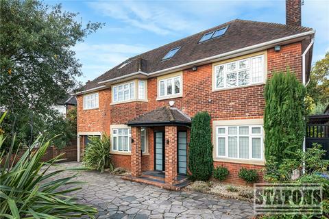 5 bedroom detached house for sale, Bourne Hill, London, N13
