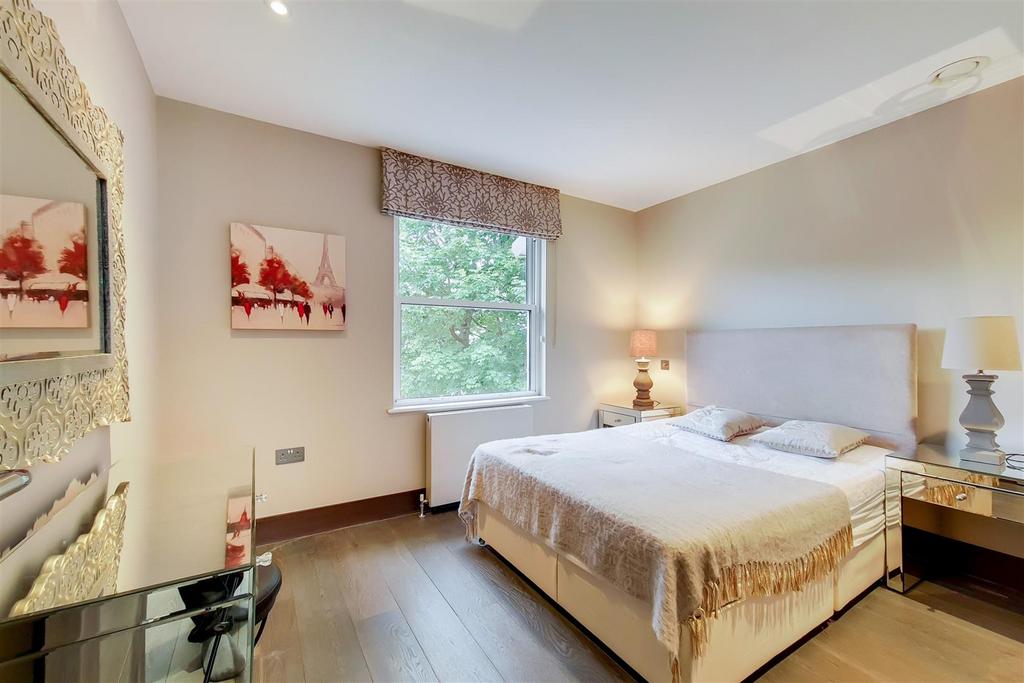 17 Bedroom 2-1.jpg
