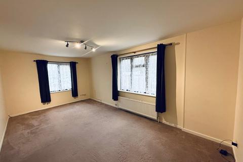 undefined, High Street, Flitwick, MK45