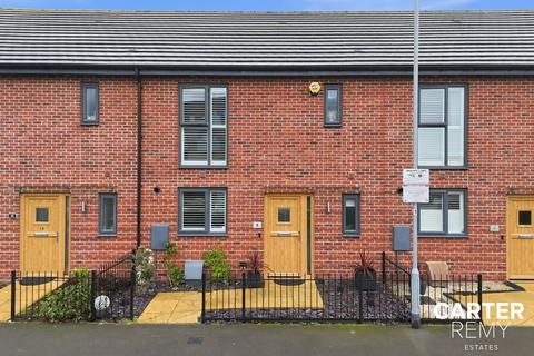3 bedroom terraced house for sale, Carrowmore Close. Grays, RM20