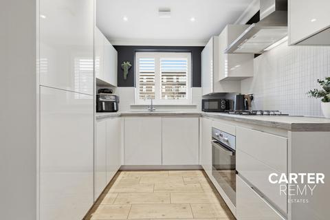 3 bedroom terraced house for sale, Carrowmore Close. Grays, RM20