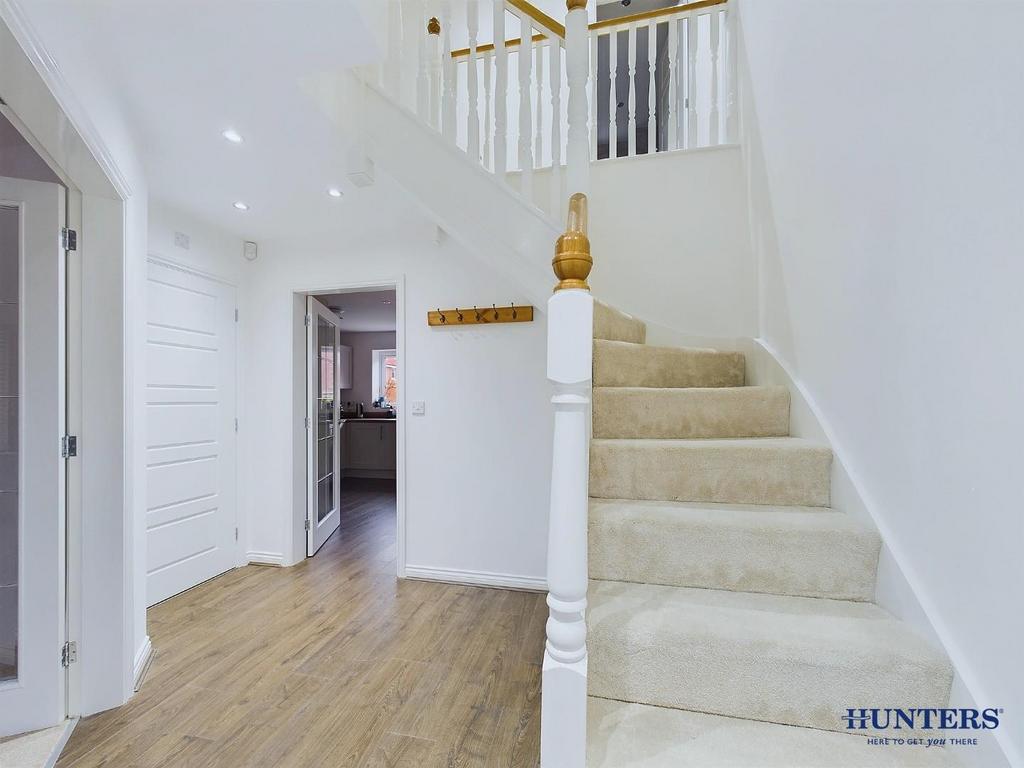 Hallway.jpg