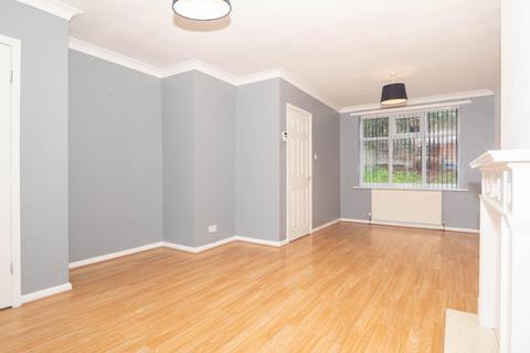 3 bedroom house to rent, Armley Grange View, Leeds