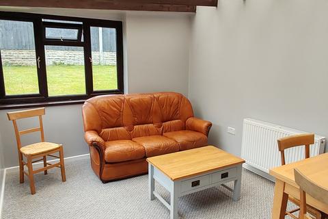 1 bedroom house of multiple occupation to rent, Flaxley Road, Rugeley WS15
