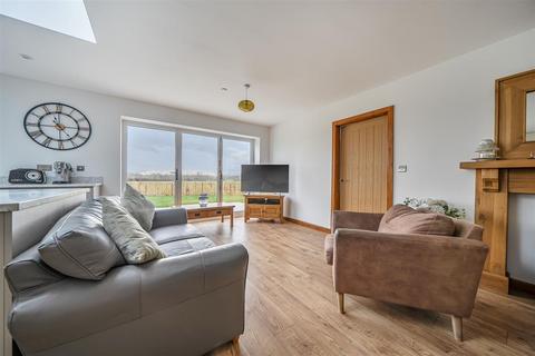 3 bedroom detached bungalow for sale, Pentre, Chirk