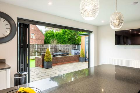 5 bedroom detached bungalow for sale, Hilton Lane, Walsall WS6