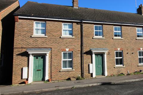 2 bedroom semi-detached house to rent, Great Meadow Way, Aylesbury