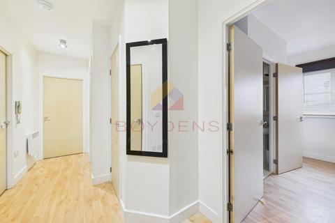 2 bedroom apartment for sale, Woods Court, COLCHESTER CO4