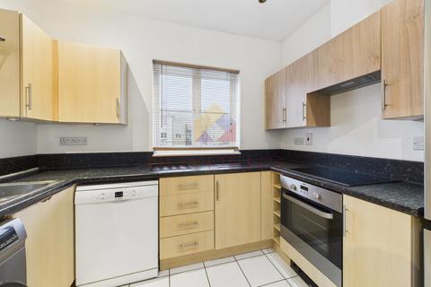 2 bedroom apartment for sale, Woods Court, COLCHESTER CO4