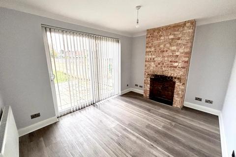 2 bedroom semi-detached bungalow for sale, Kingsway, Staines-upon-Thames, Surrey, TW19