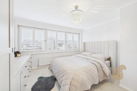 4 bedroom semi-detached house for sale, Keelers Way, Great Horkesley, Colchester