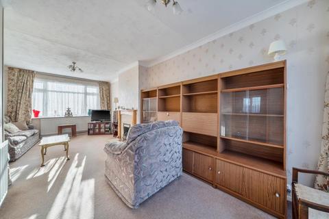 2 bedroom end of terrace house for sale, Kenyngton Drive,  Sunbury On Thames,  TW16
