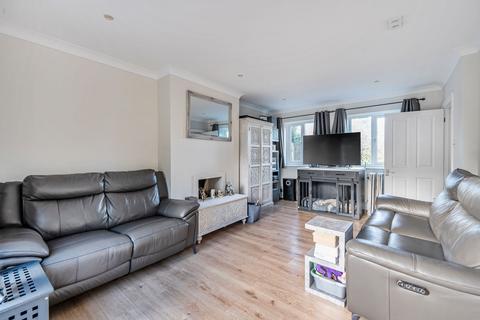 3 bedroom semi-detached house for sale, Nethern Court Road, Woldingham, CR3