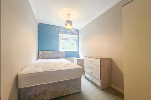 1 bedroom house to rent, Farnborough Close, Worcestershire B98