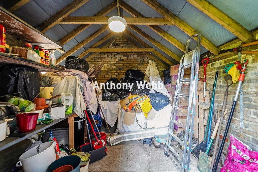 Garden shed
