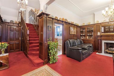 undefined, Wellington Road, Bush Hill Park, EN1