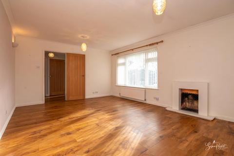 3 bedroom detached bungalow for sale, Glynn Close, Seaview