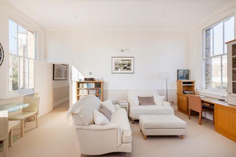 2 bedroom flat for sale, Giles Building, Upper Hampstead Walk, Hampstead, London, NW3