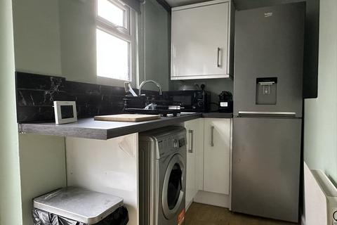 2 bedroom terraced house for sale, Gwilym Road, Cwmllynfell, Neath Port Talbot.
