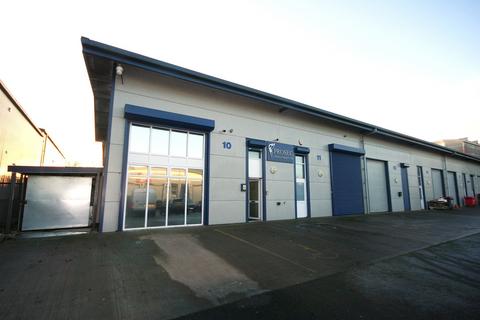 Industrial development to rent, Stephenson Rd Westbury BA13 4WF